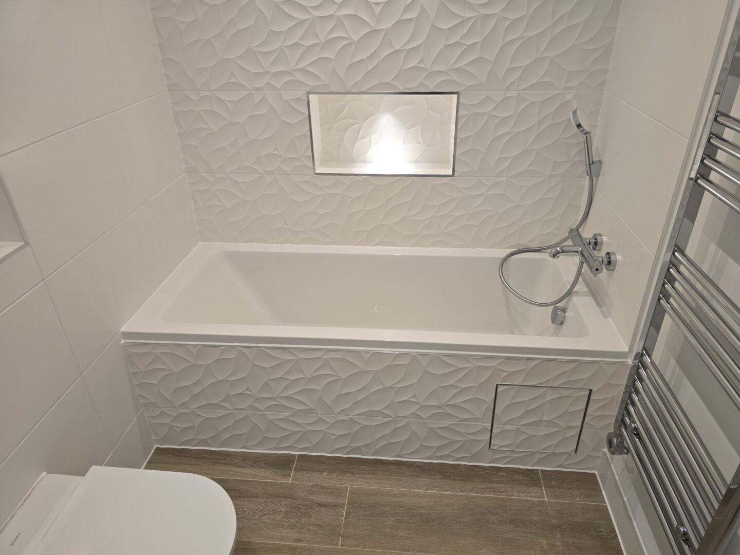 mastic man in exeter - bathroom and kitchen sealant services mastic man in exeter - bathrooms and kitchens sealant services