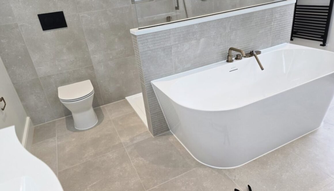 bathroom resealing service