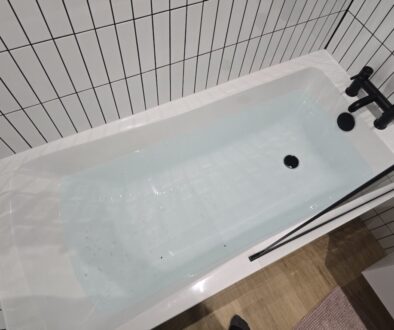 Can Mouldy Silicone Be Cleaned or Should It Be Replaced?